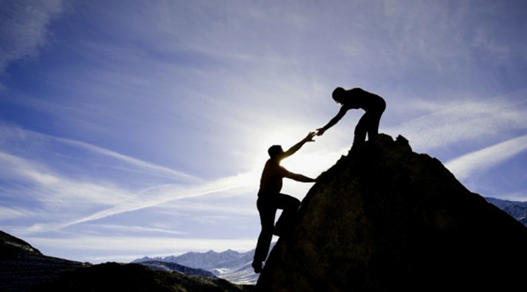 helping_others-1038x576